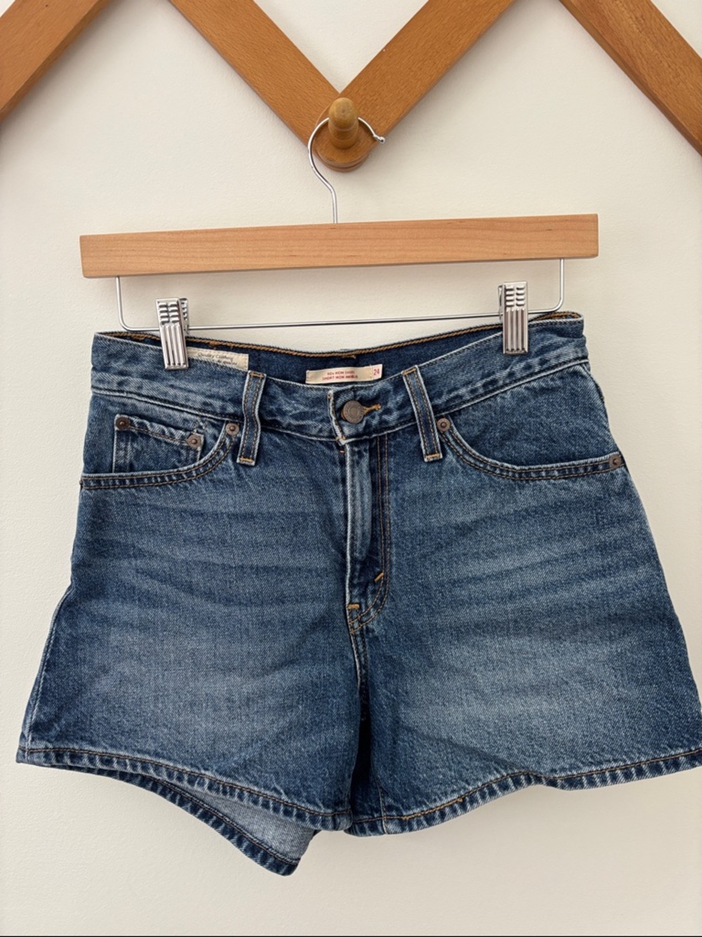 Levi’s Classic Blue Denim 80s Mom Shorts
